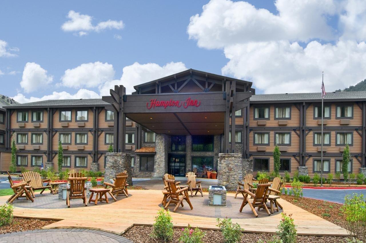 Hampton Inn Jackson-College Avenue Ngoại thất bức ảnh
