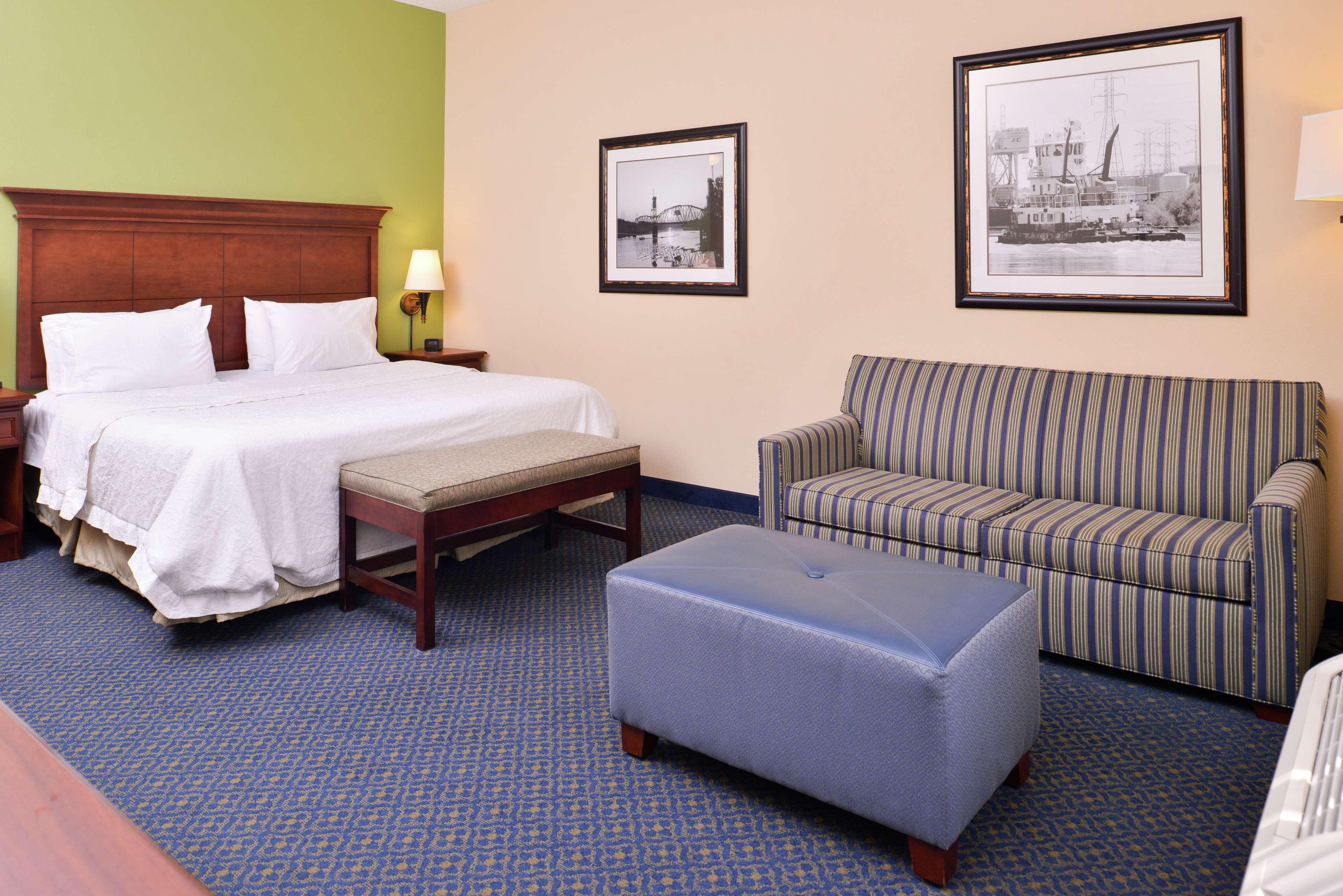 Hampton Inn Jackson-College Avenue Ngoại thất bức ảnh