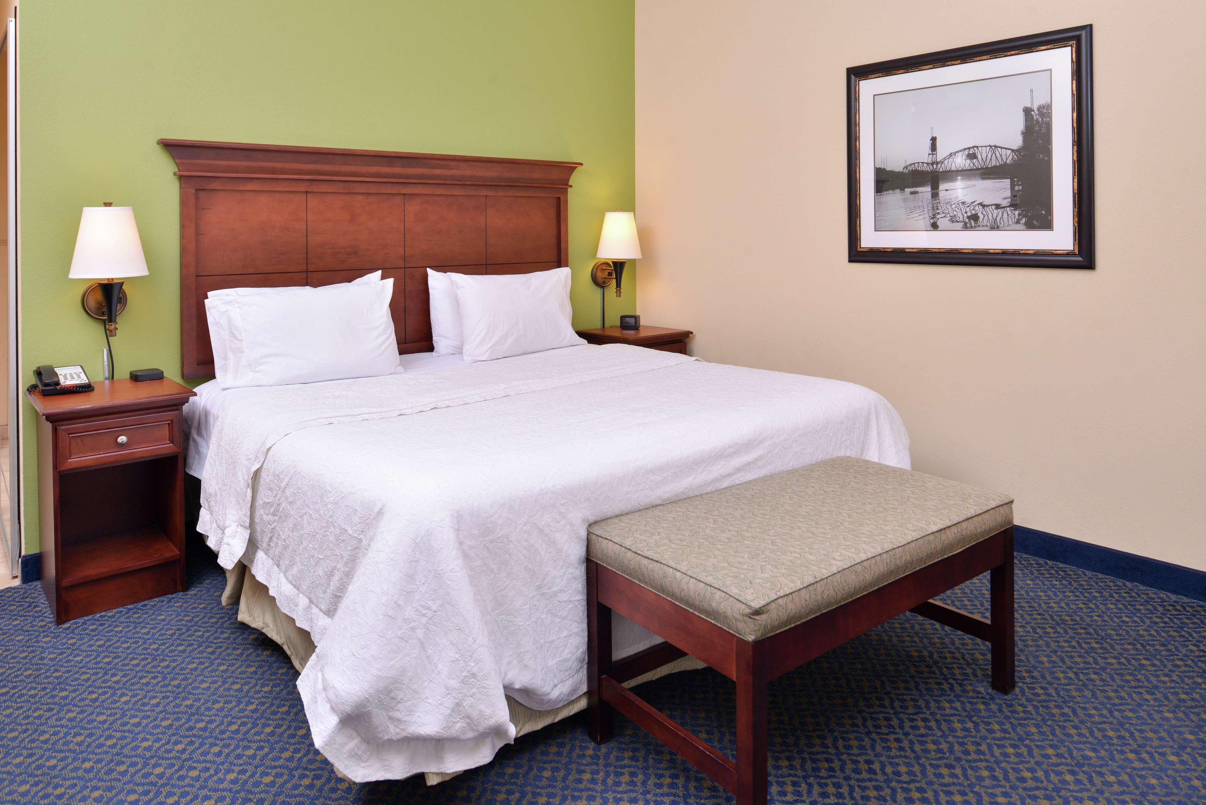 Hampton Inn Jackson-College Avenue Ngoại thất bức ảnh