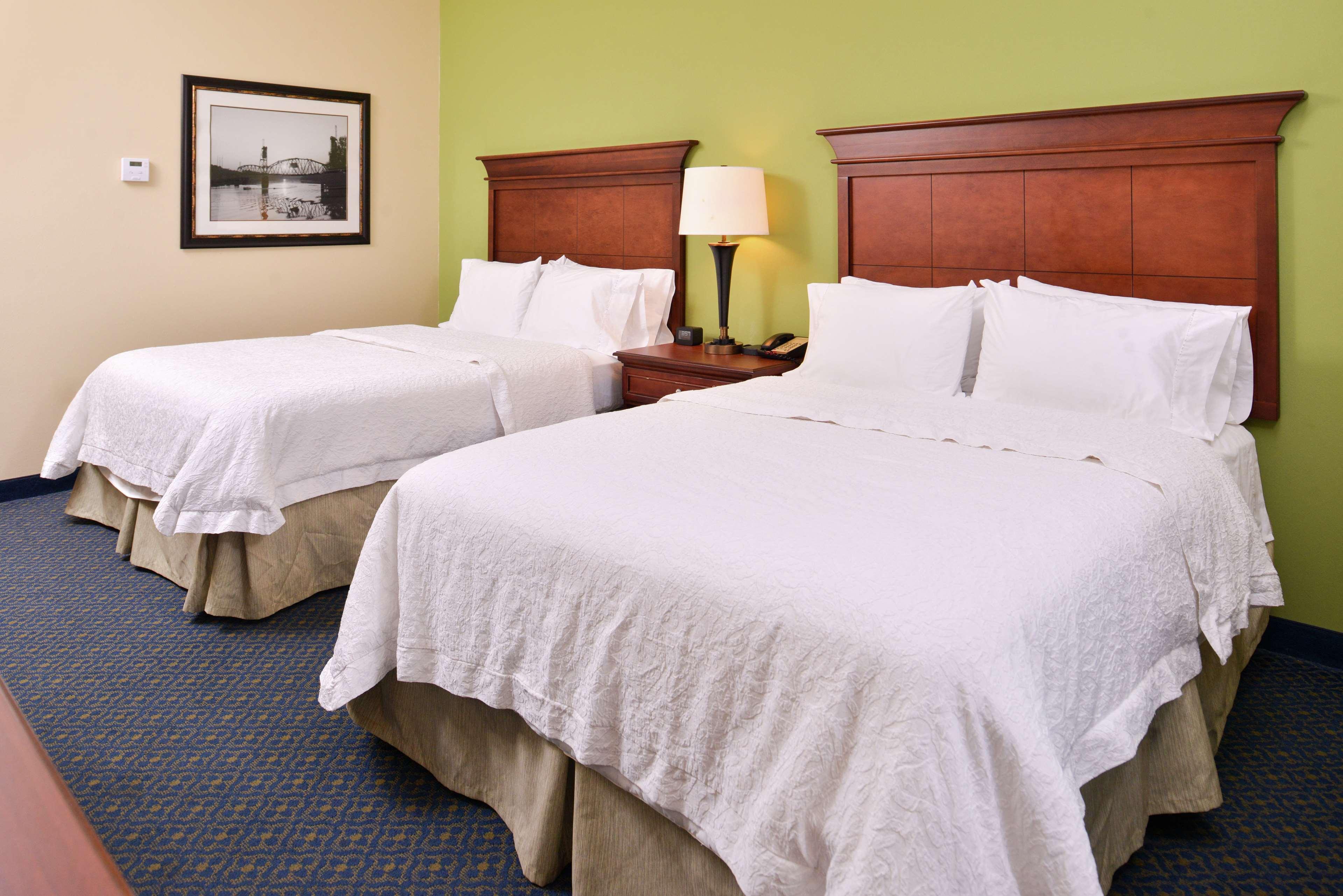Hampton Inn Jackson-College Avenue Ngoại thất bức ảnh