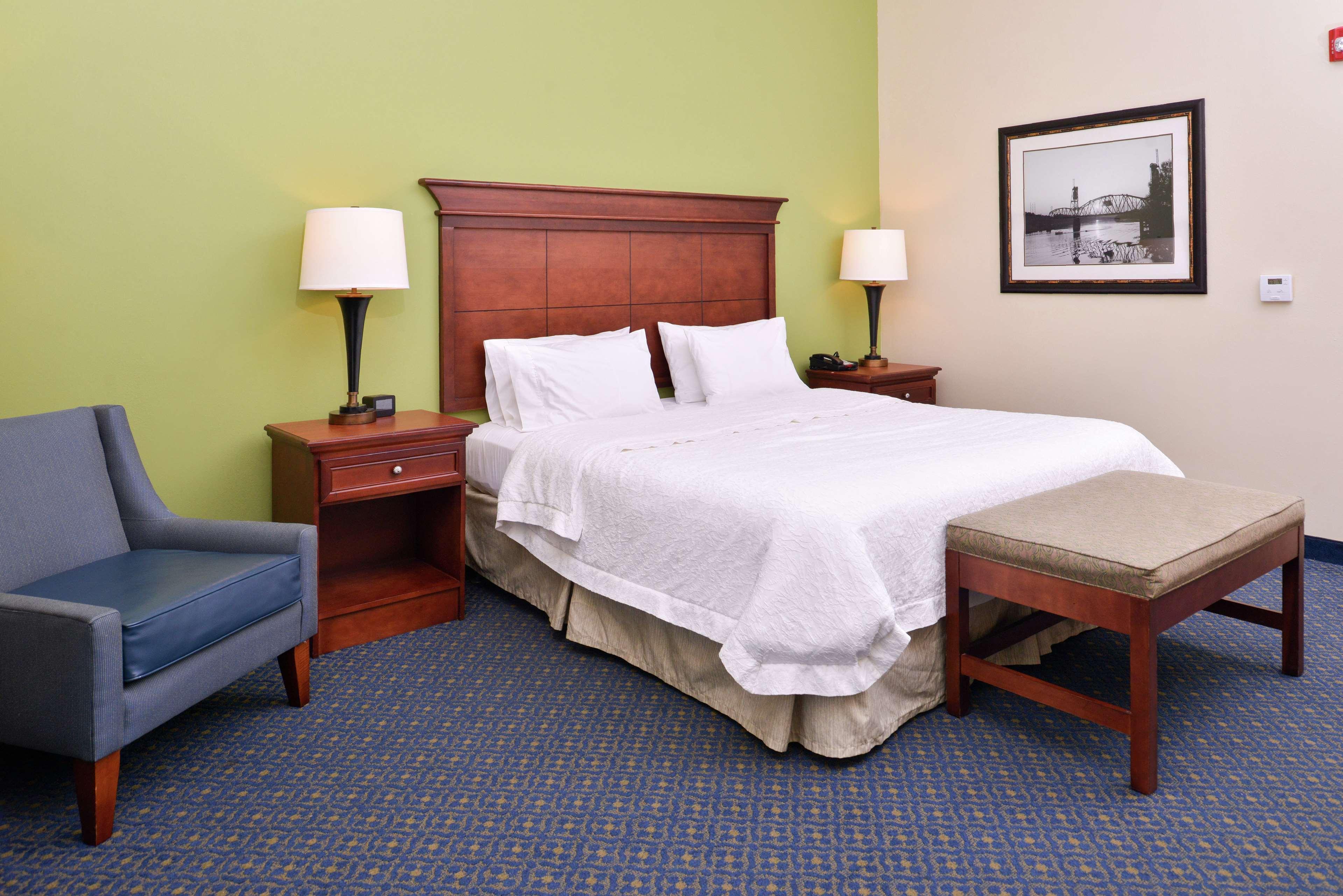 Hampton Inn Jackson-College Avenue Ngoại thất bức ảnh
