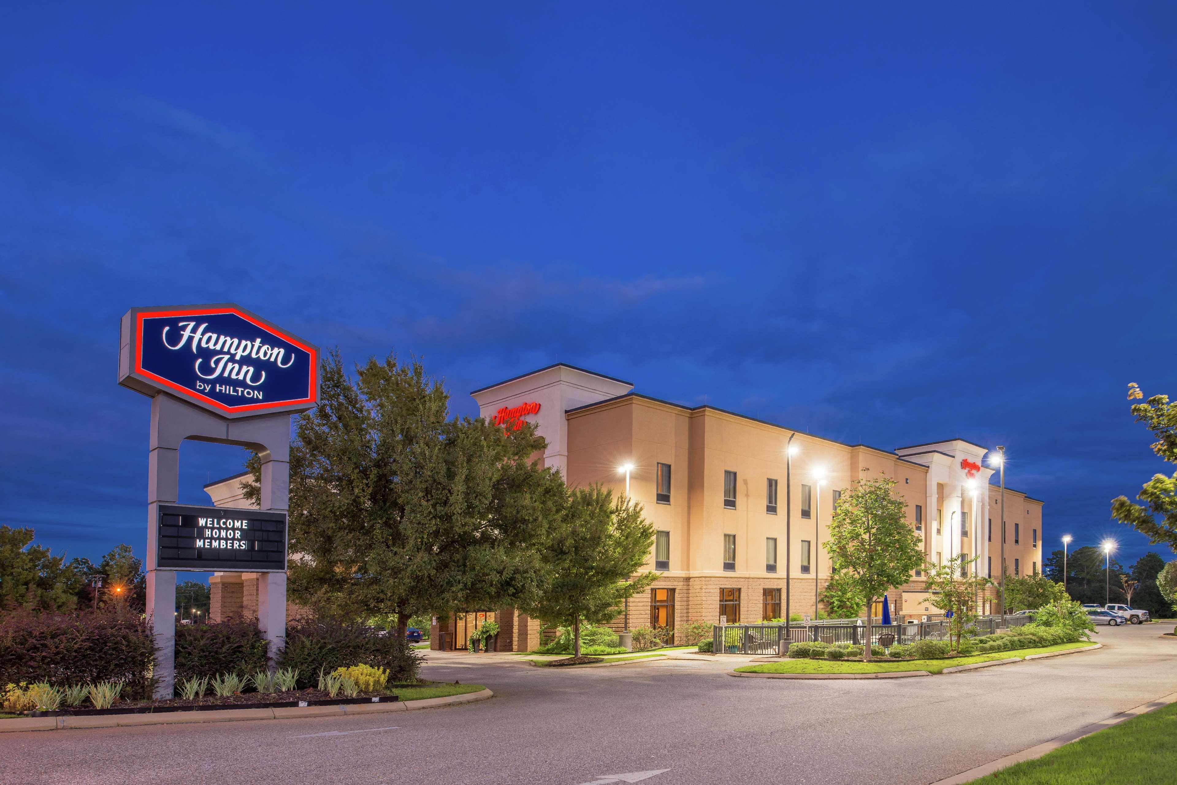Hampton Inn Jackson-College Avenue Ngoại thất bức ảnh