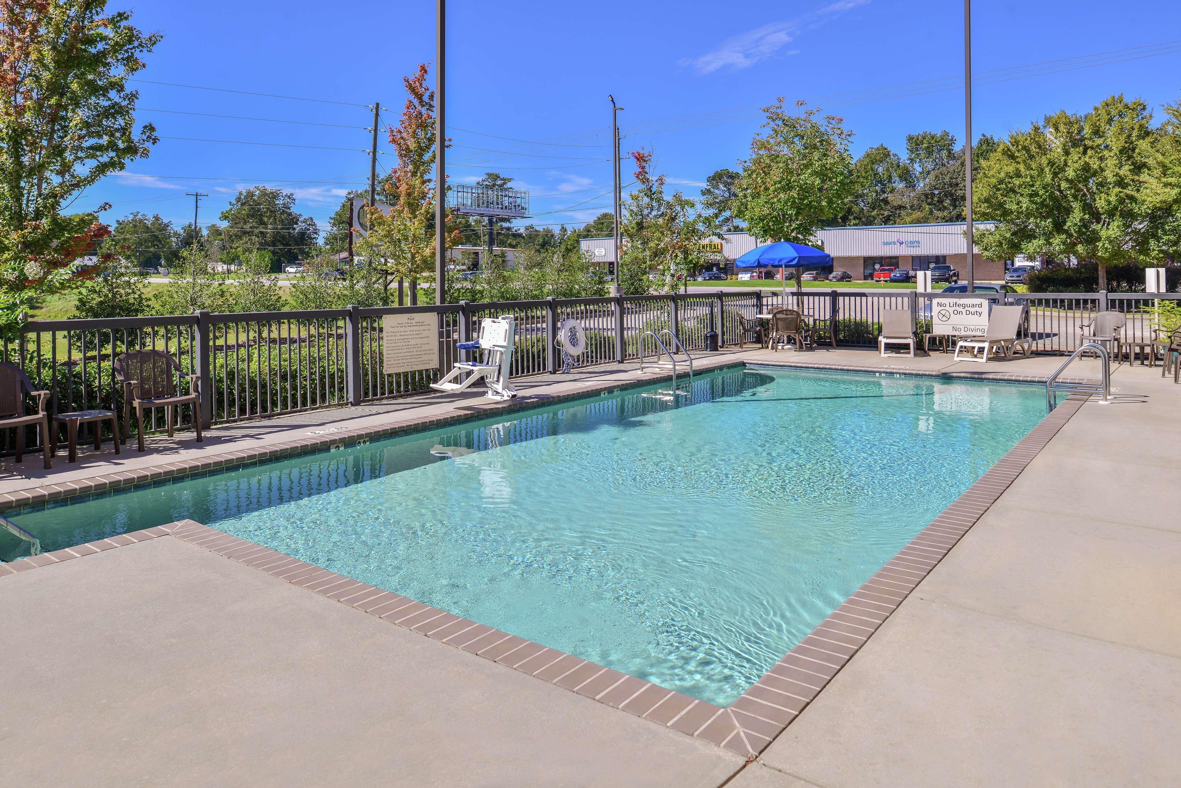 Hampton Inn Jackson-College Avenue Ngoại thất bức ảnh