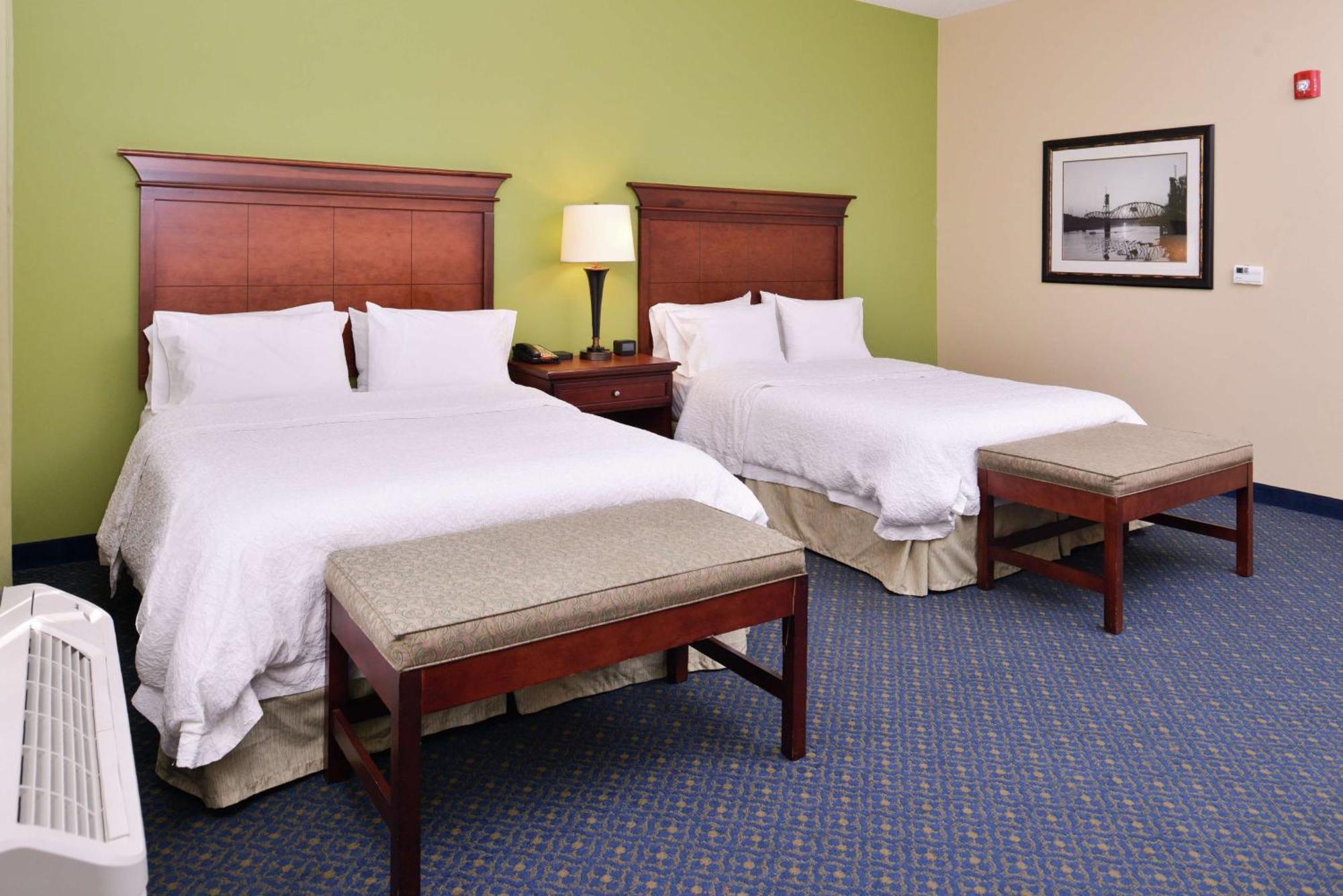 Hampton Inn Jackson-College Avenue Ngoại thất bức ảnh